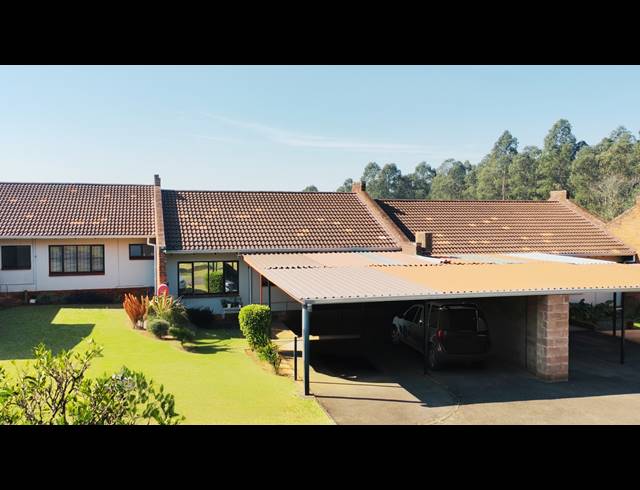 2 BEDROOM SIMPLEX FOR SALE IN PRESTBURY